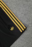 2025/26 M Utd Black Training Jersey(A Set)