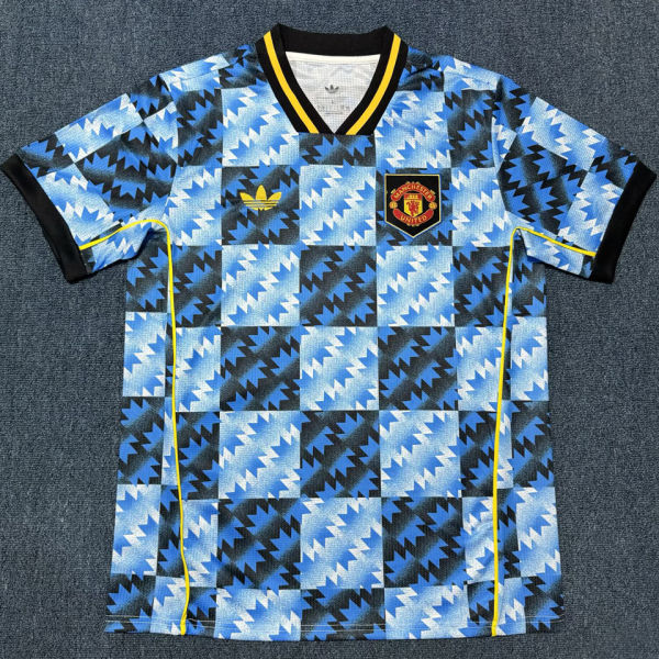 2026 M Utd Retro Style Fans Training Jersey