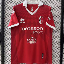 2025/26 Bari Away Red Fans Soccer Jersey 巴里