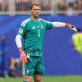 橡胶  LEGACY NEUER + FIFA WORLD CUP 2026 Rubber Right Patch 右臂章 白底金字 +诺伊尔传奇章(You can buy it alone OR tell us which jersey to print it on. )