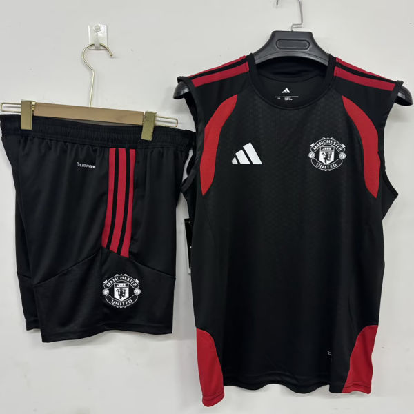 2026/27 M Utd Black Training Vest Jersey (A Set) 全黑裤