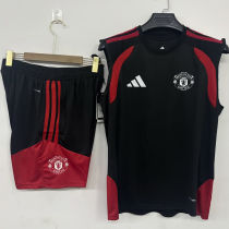 2026/27 M Utd Black Training Vest Jersey (A Set) 红黑裤