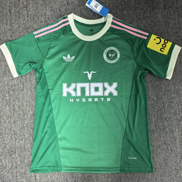 2026/27 Newcastle Goalkeeperd Green Fans Soccer Jersey