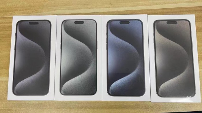 iphone 15promax（Contact on WhatsApp to order）