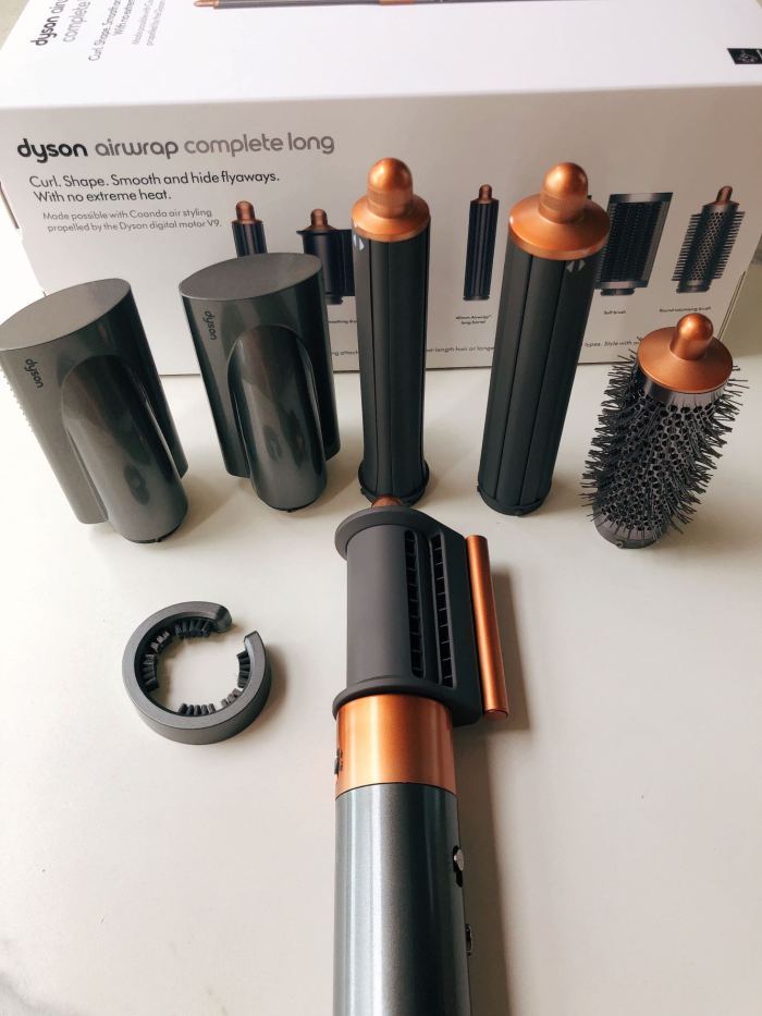 Dyson Airwrap Gold Gift Box HS05