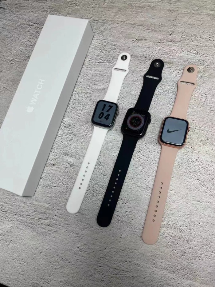 Apple Watch S10（Contact on WhatsApp to order）