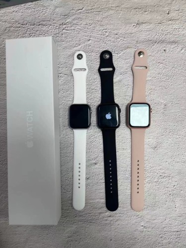Apple Watch S10（Contact on WhatsApp to order）