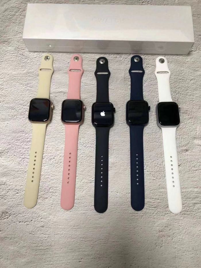 Apple Watch S10（Contact on WhatsApp to order）