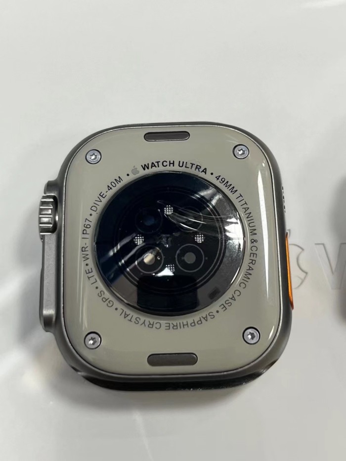 Apple Watch Ultra（Contact on WhatsApp to order）