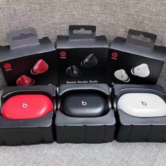 Beats Studio Buds