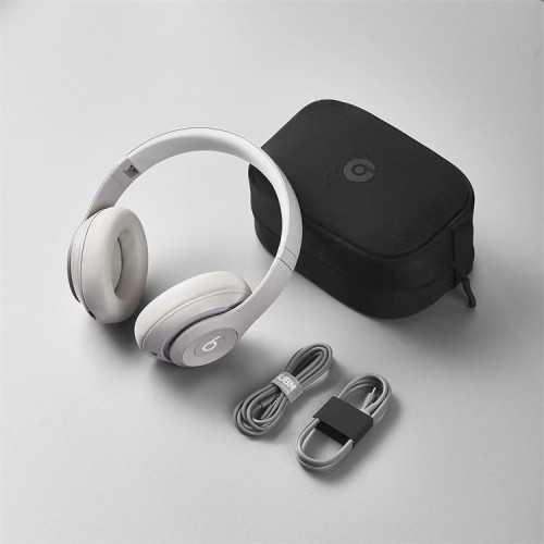 Beats Studio Pro