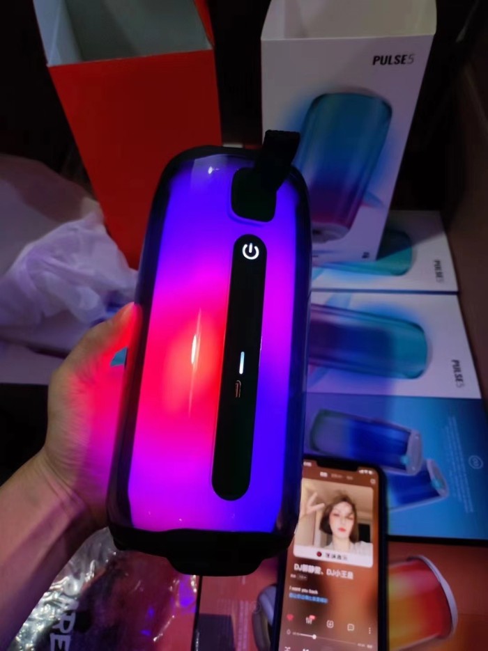 JBL Pulse 5