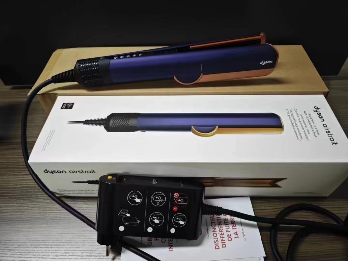 Dyson hair straightener