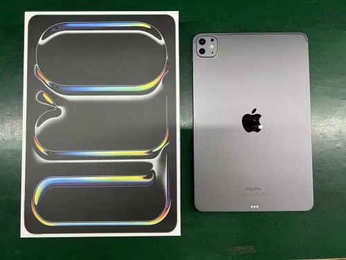 ipad pro 2024 1linch M4（Contact on WhatsApp to order）