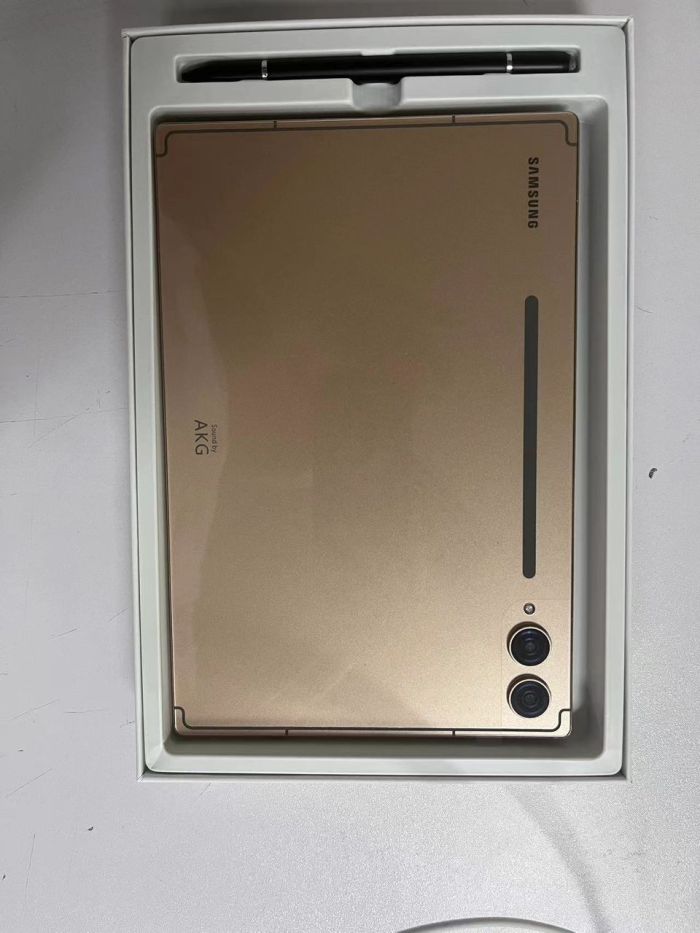 Galaxy Tab S9 Ultra 5G（Contact on WhatsApp to order）