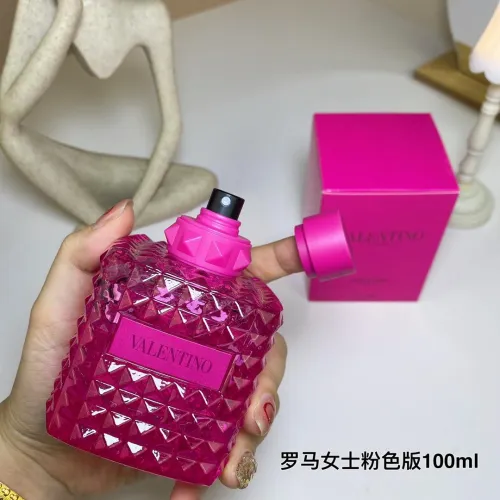 Valentino Donna Born In Roma Pink（7-12 work day deliver）