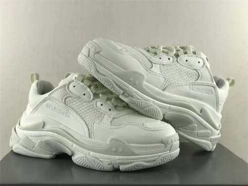 Balenciaga dad shoes luminous（7-12 work day deliver）