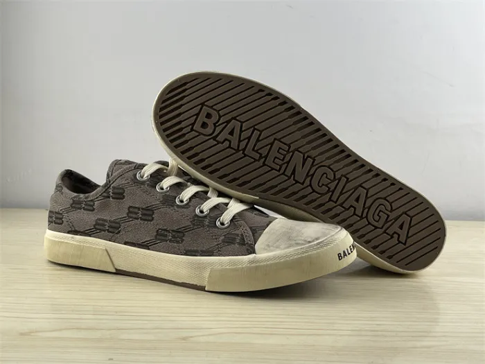 Balenciaga low-top canvas shoes（7-12 work day deliver）
