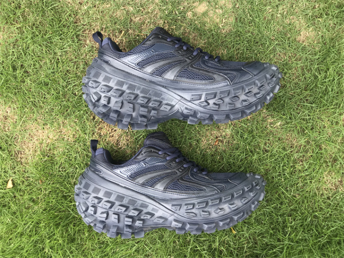 Balenciaga tire shoes dazzling blue（7-12 work day deliver）