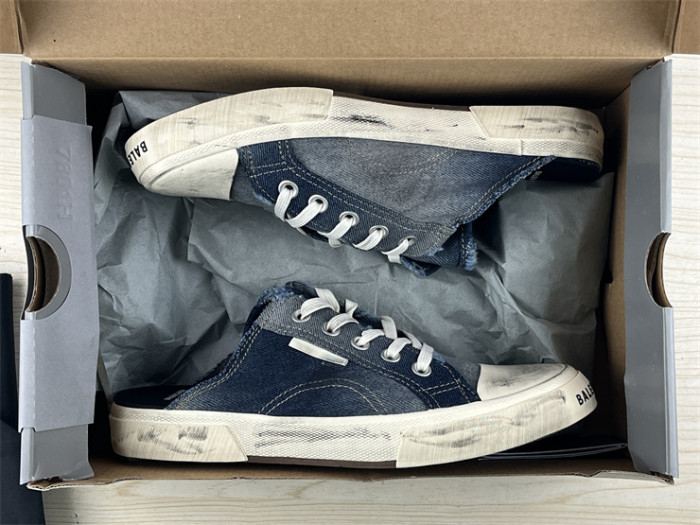 Balenciaga 22 summer new PARIS worn and distressed effect casual low-top canvas shoes（7-12 work day deliver）