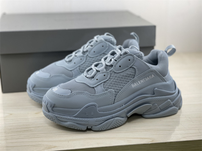 Balenciaga, retro, powder blue color（7-12 work day deliver）
