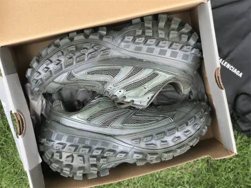 Balenciaga tire shoes dark green（7-12 work day deliver）