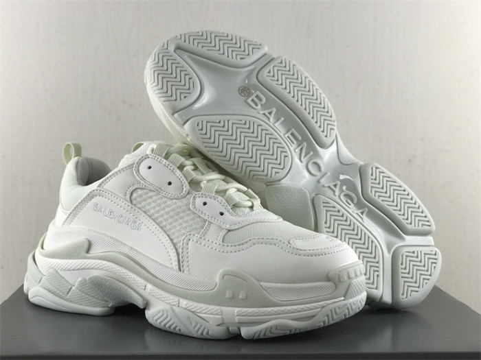 Balenciaga dad shoes luminous（7-12 work day deliver）