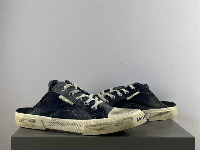 Balenciaga 22 summer new PARIS worn and distressed effect casual low-top canvas shoes（7-12 work day deliver）