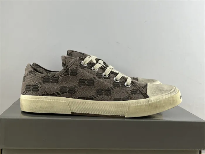 Balenciaga low-top canvas shoes（7-12 work day deliver）