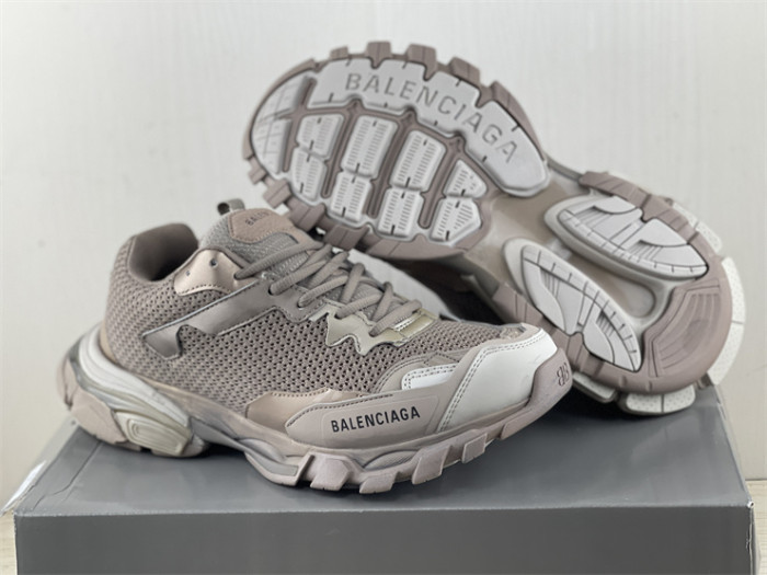 Balenciaga low-top gold color（7-12 work day deliver）