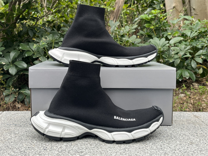 Balenciaga 10 3XL white and black socks shoes（7-12 work day deliver）
