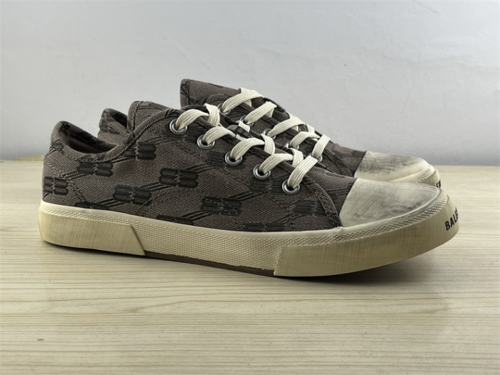 Balenciaga low-top canvas shoes（7-12 work day deliver）