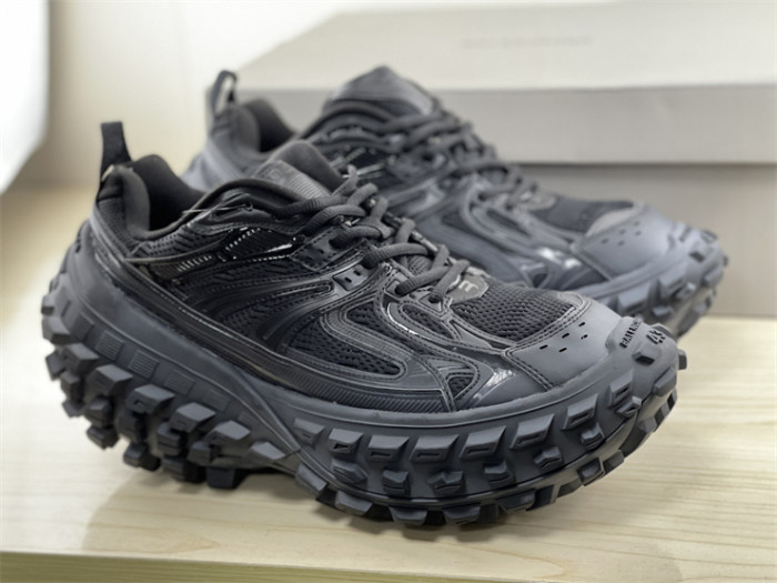 Balenciaga tire shoes black（7-12 work day deliver）
