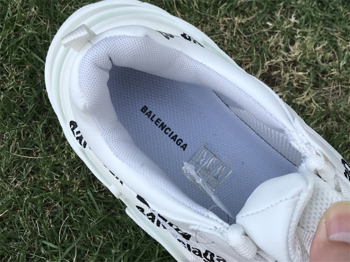 Paris TRIPLE S logo white dad shoes（7-12 work day deliver）
