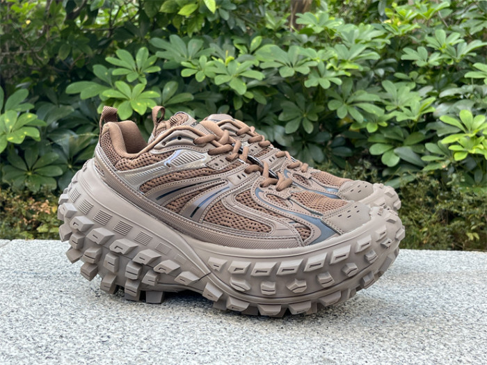 Balenciaga tire shoes brown（7-12 work day deliver）