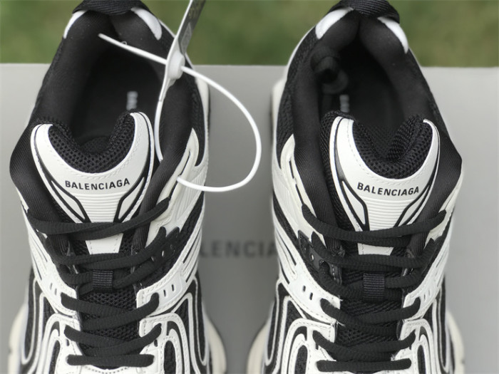 Paris Spring Shoes White and Black（7-12 work day deliver）