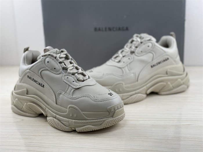 Paris Retro, Khaki（7-12 work day deliver）