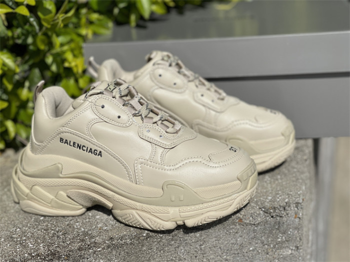 Paris Retro, Khaki（7-12 work day deliver）