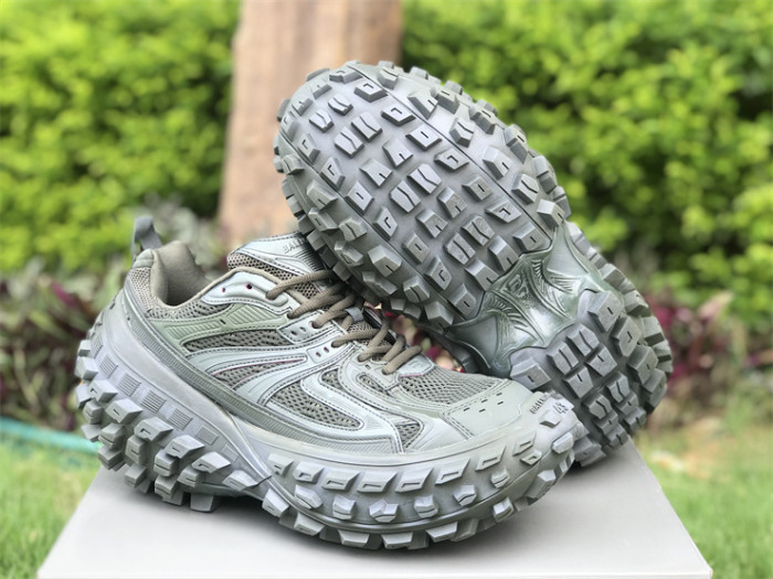 Balenciaga tire shoes dark green（7-12 work day deliver）