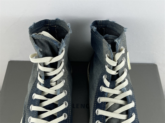 Balenciaga 22 summer new PARIS worn and distressed effect casual low-top canvas shoes（7-12 work day deliver）