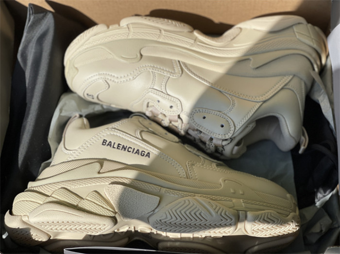 Paris Retro, Khaki（7-12 work day deliver）