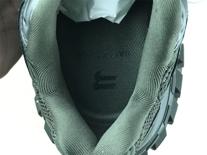 Balenciaga tire shoes dark green（7-12 work day deliver）