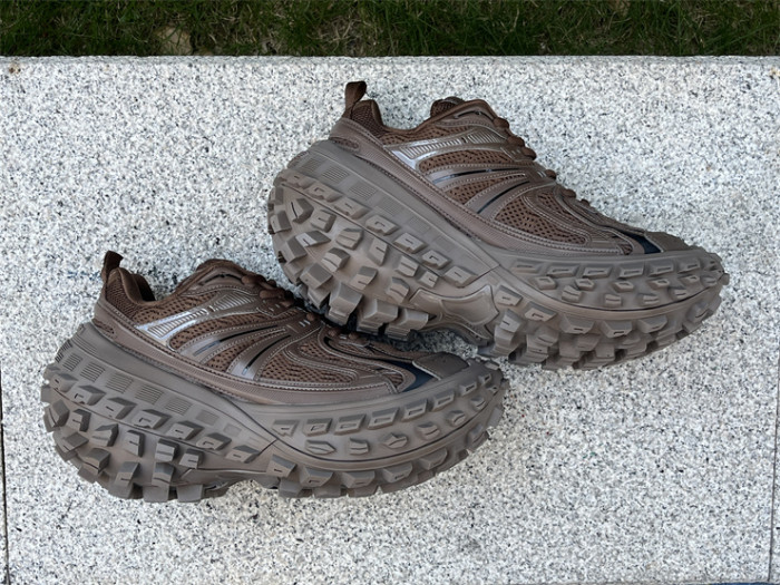 Balenciaga tire shoes brown（7-12 work day deliver）