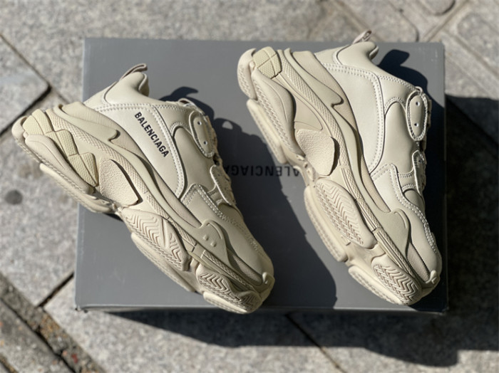 Paris Retro, Khaki（7-12 work day deliver）