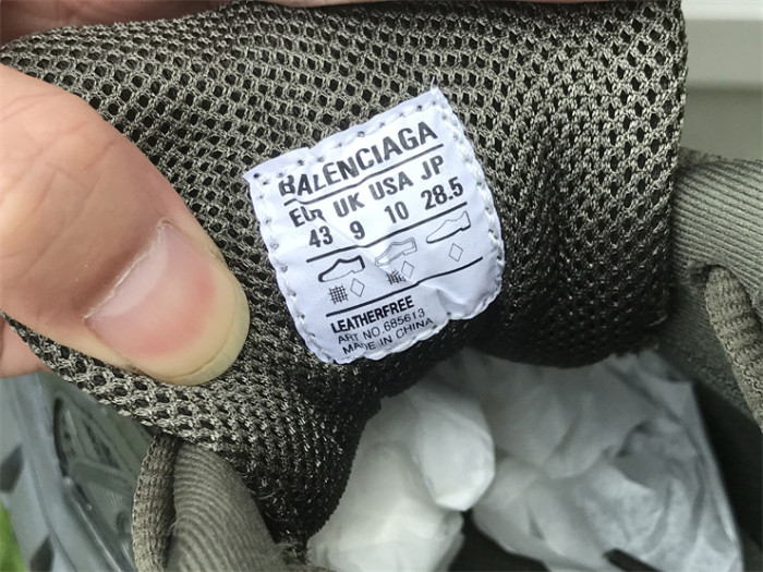 Balenciaga tire shoes dark green（7-12 work day deliver）