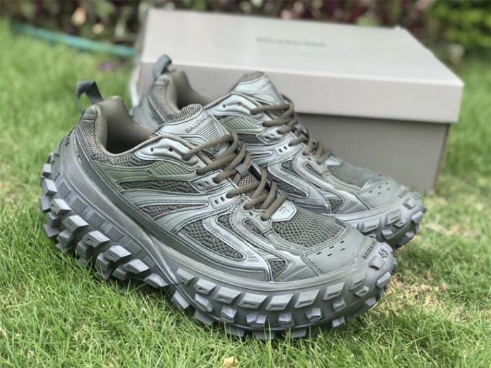 Balenciaga tire shoes dark green（7-12 work day deliver）