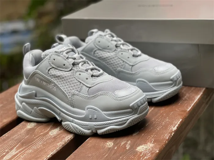 Balenciaga, retro, powder blue color（7-12 work day deliver）