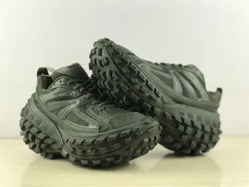 Balenciaga tire shoes dark green（7-12 work day deliver）