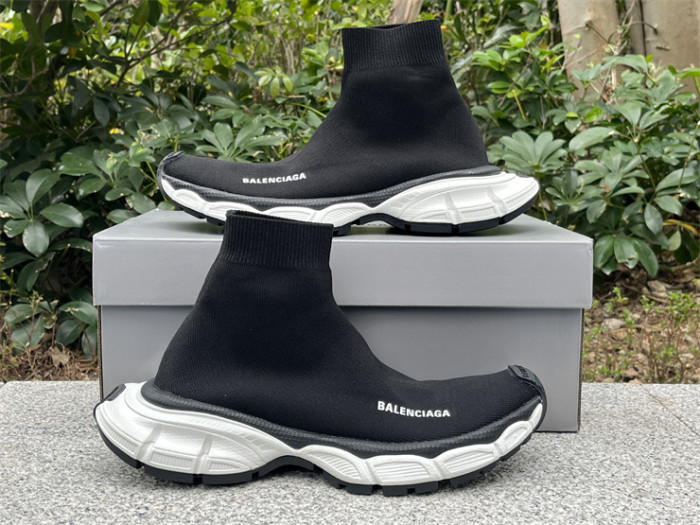 Balenciaga 10 3XL white and black socks shoes（7-12 work day deliver）