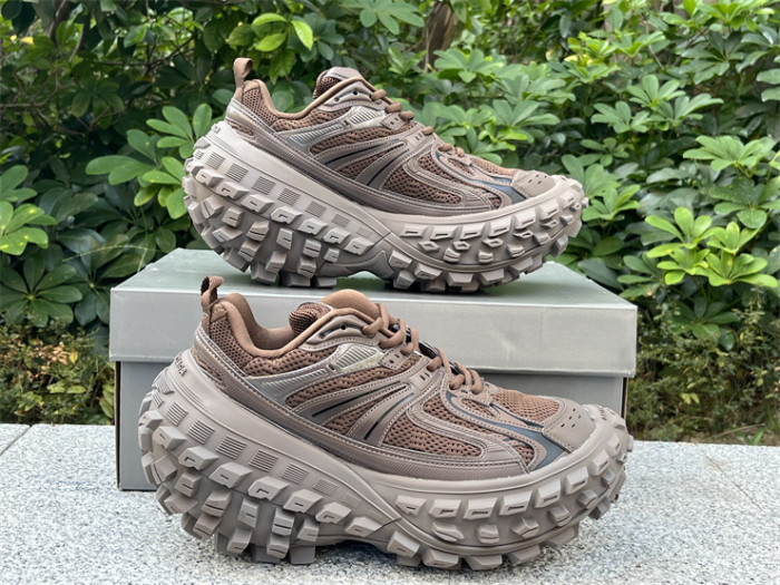 Balenciaga tire shoes brown（7-12 work day deliver）